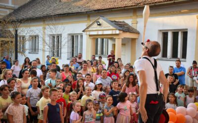 У СУСРЕТ 10. ДЕЧЈЕМ КУЛТУРНОМ ЛЕТУ – “СВЕТ МАГИЈЕ И ЂУСКЕ ЗА НАЈМЛАЂЕ”